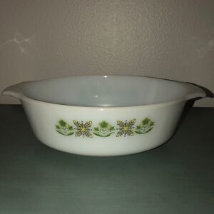 Anchor Hocking Fire King Dish‎